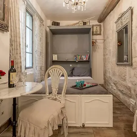 Studio Greneta Parijs